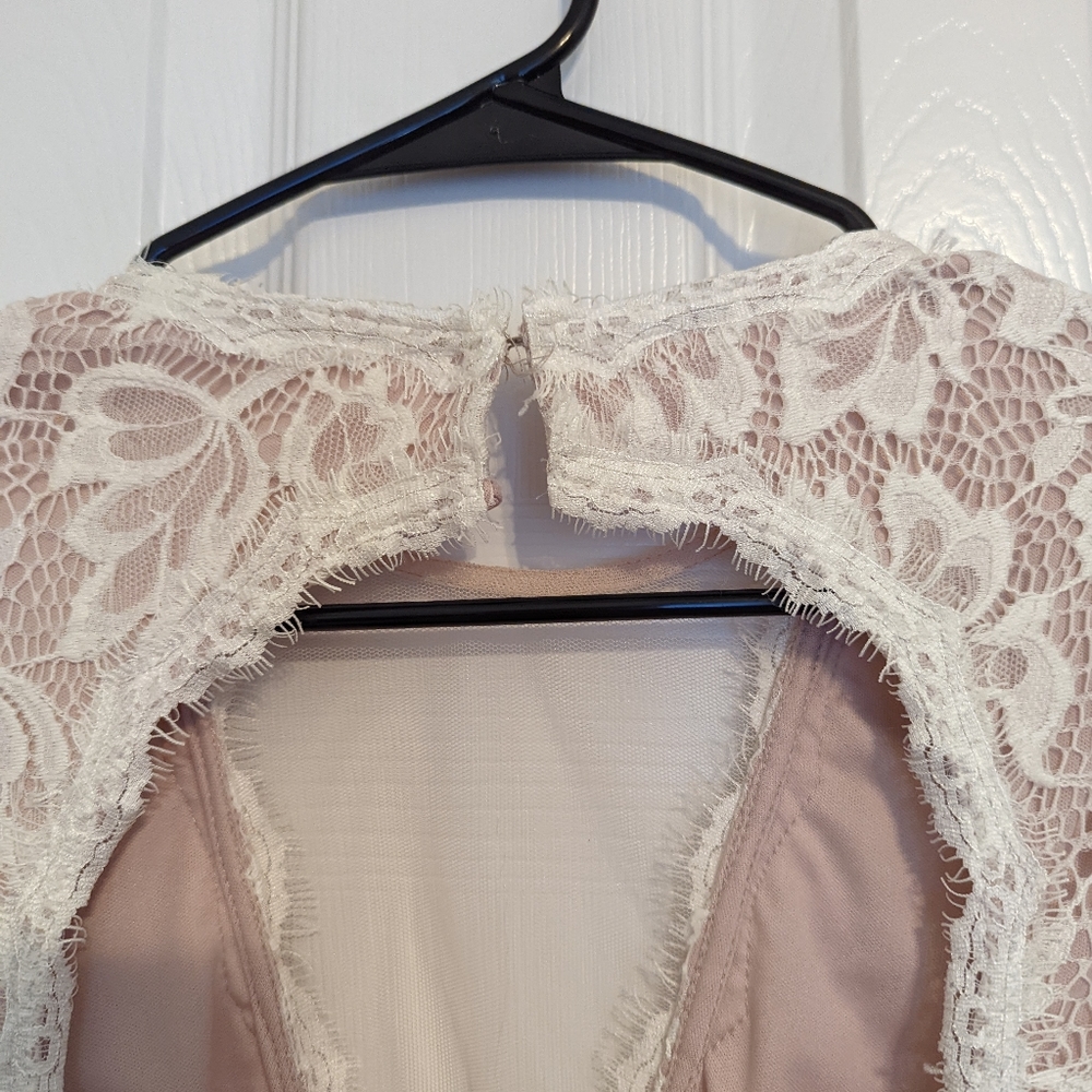 Formal dress - Picture 7 of 13